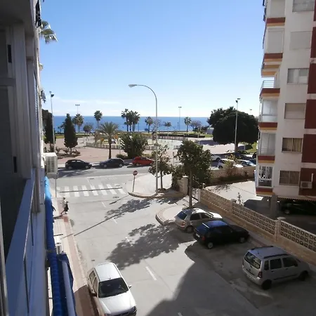 In Erster Strandlinie, Mit Balkon, Dachterrasse Und Gemeinschaftspool * Torre Del Mar